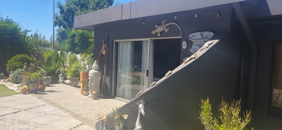  Bedroom Property for Sale in Dan Pienaar Free State